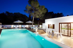 Beautiful 5 Star Villa with Private Pool, Ibiza Villa 1076